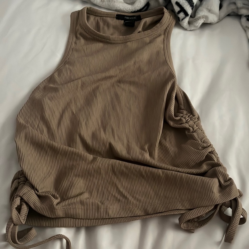 brown tank